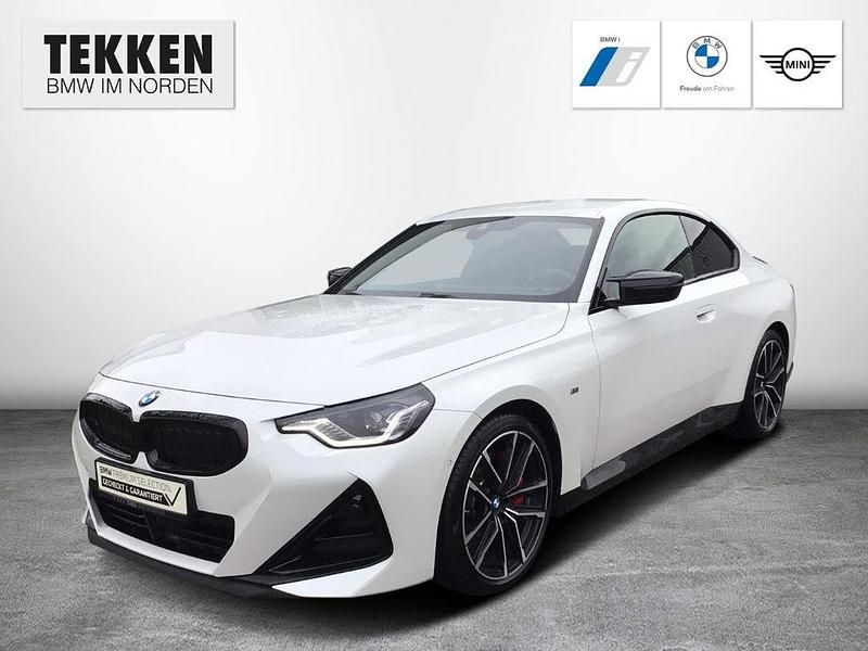 Weiss Gebraucht 2024 BMW M240 M Sport Limousine | 51.890 € (Fairer Preis) - Bild 1/4