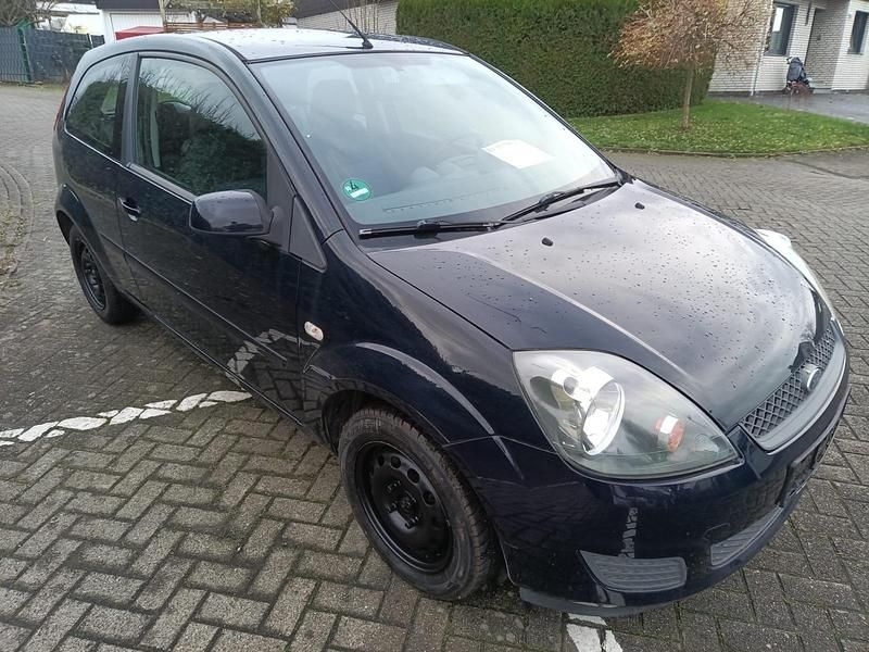 Violet Gebraucht 2007 Ford Fiesta Kleinwagen | 1.950 € (Fairer Preis) - Bild 1/4