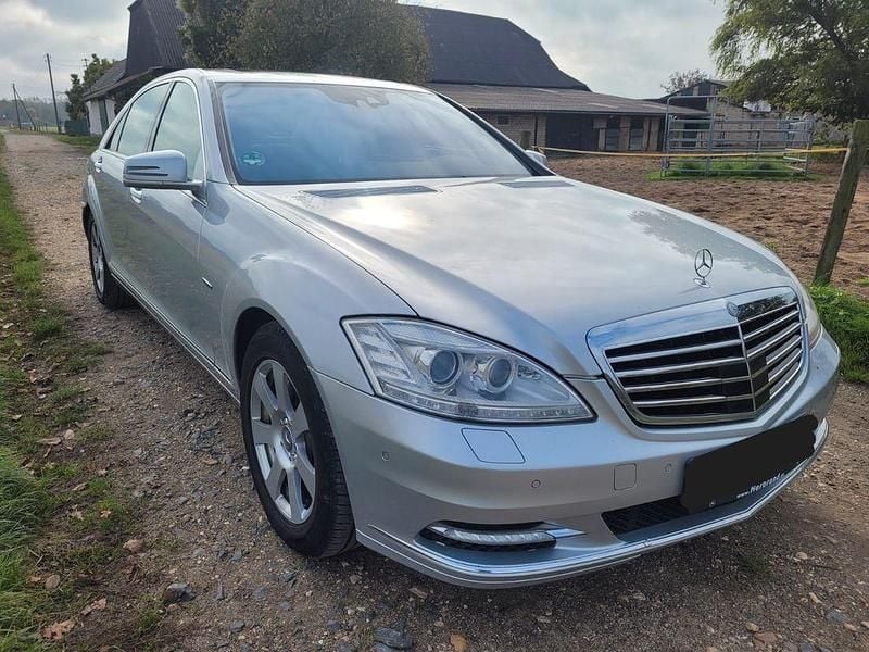 Gebraucht Mercedes S400 299 PS (219 kW) 2009 Silber Limousine