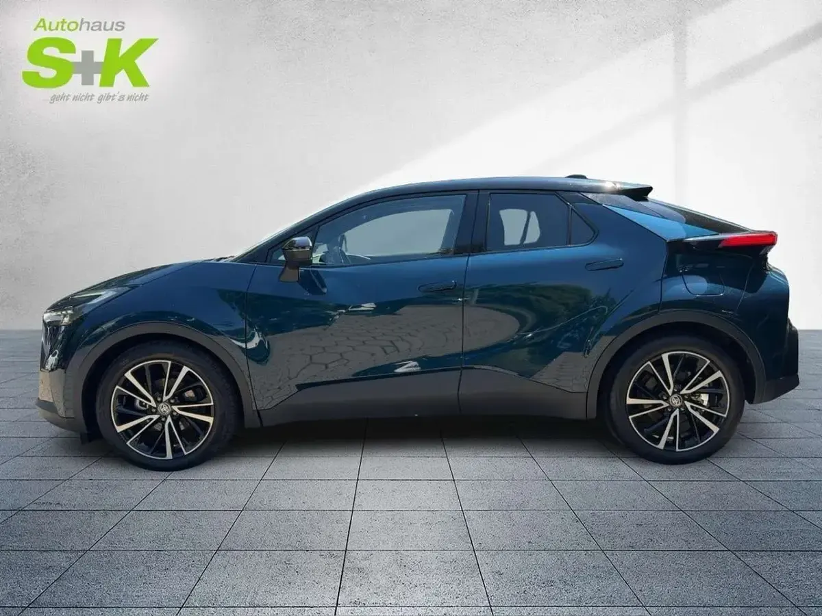Gebraucht Toyota C-HR Lounge 197 PS (144 kW) 2024 Dark teal mica metallic / black SUV
