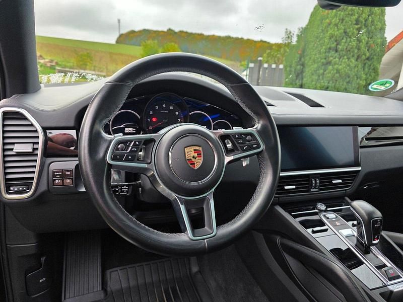 Gebraucht Porsche Cayenne 340 PS (250 kW) 2020 Schwarz SUV