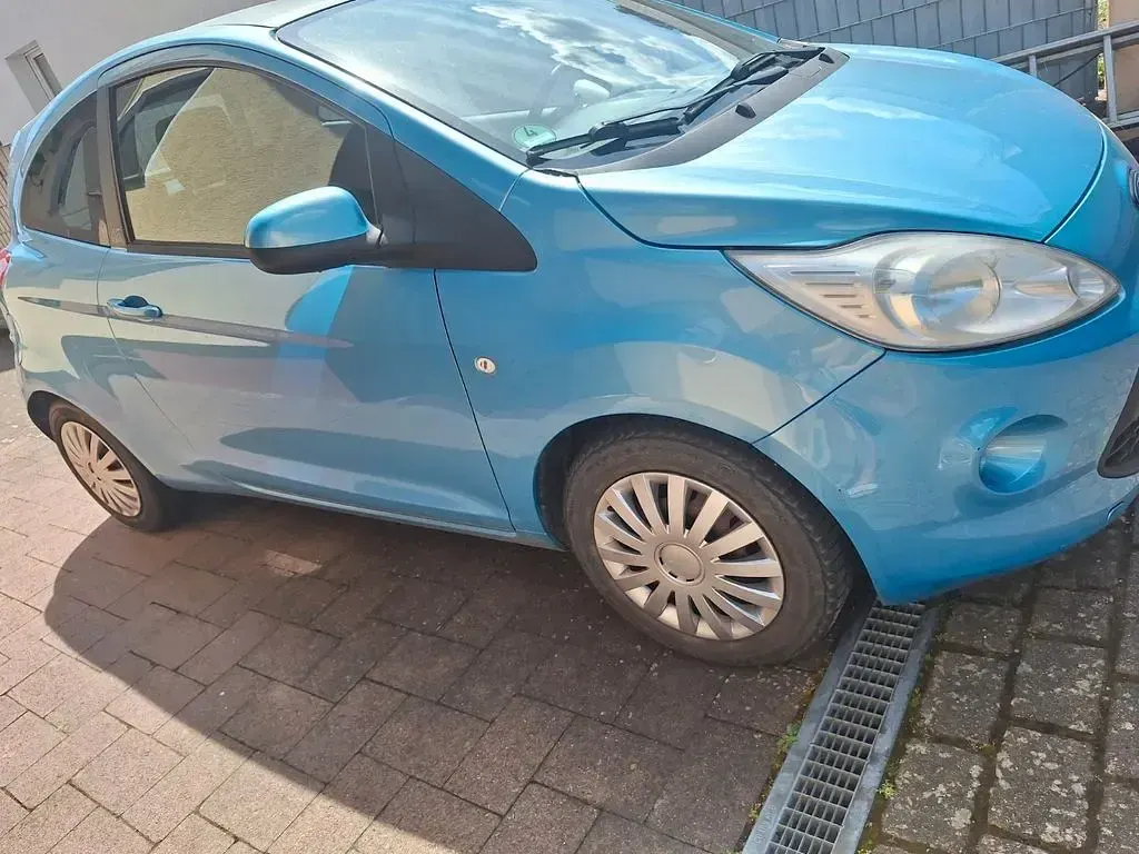 Gebraucht Ford Ka Titanium 69 PS (50 kW) 2009 Blau Kleinwagen
