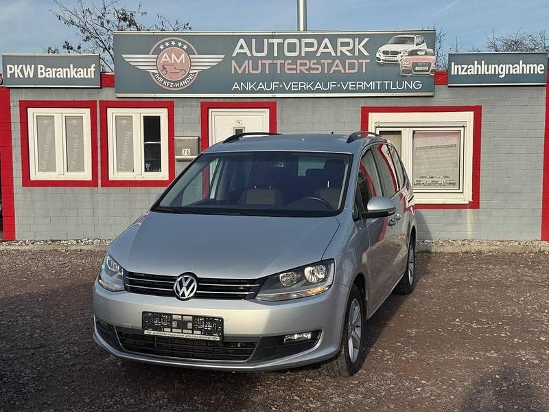 Silber Gebraucht 2011 VW Sharan Comfortline Van / Kleinbus | 8.990 € (Fairer Preis) - Bild 1/4