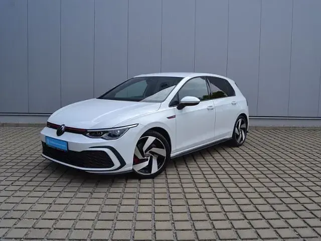 Gebraucht VW Golf VIII GTI 245 PS (180 kW) 2021 Pure white Limousine