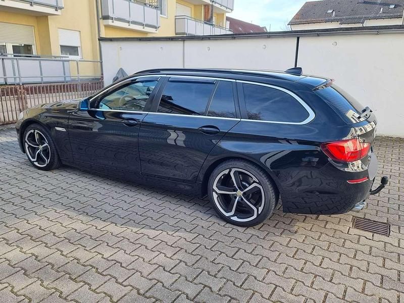 Gebraucht BMW 520 184 PS (135 kW) 2012 Kombi