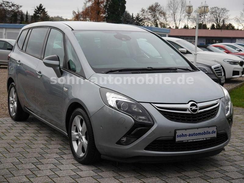 Gebraucht Opel Zafira Tourer Edition 140 PS (102 kW) 2011 Silber Van / Kleinbus