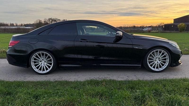 Gebraucht Mercedes E500 408 PS (300 kW) 2013 Schwarz Coupé