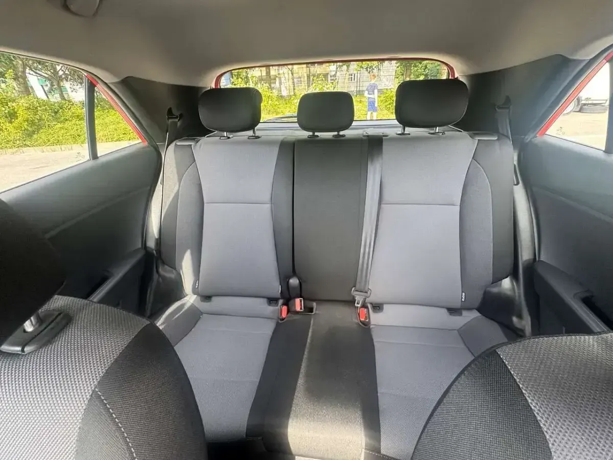 Gebraucht Hyundai i20 Pure 101 PS (74 kW) 2019 Rot Kleinwagen