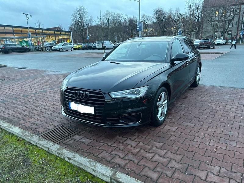 Gebraucht Audi A6 Sport 218 PS (160 kW) 2016 Schwarz Kombi