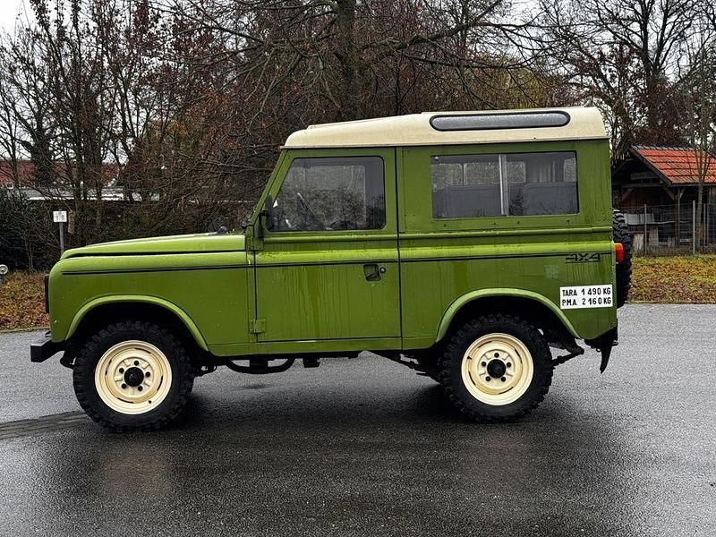 Grün Gebraucht 1982 Land Rover 3 SUV | 12.000 € - Bild 1/4
