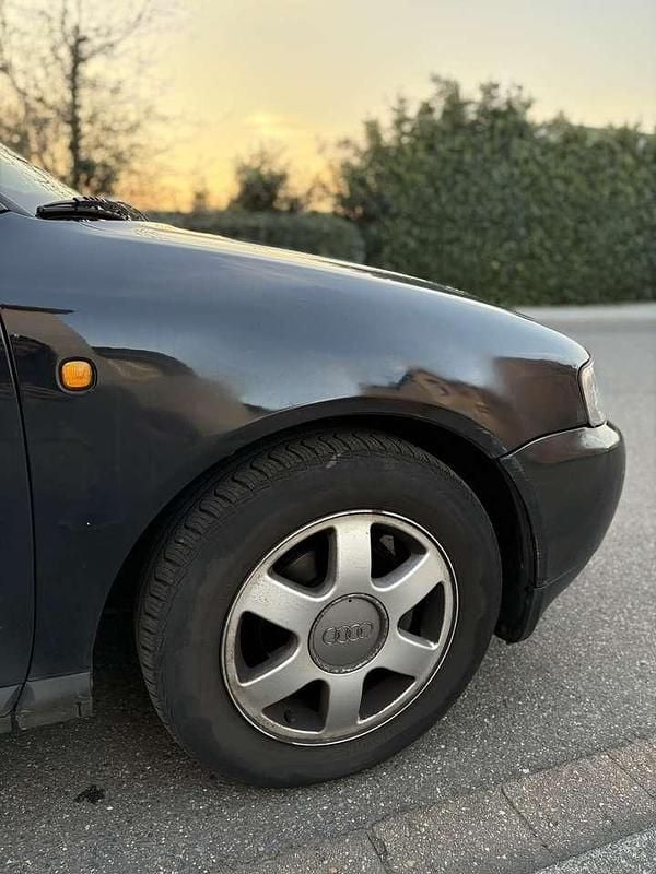 Gebraucht Audi A3 Attraction 101 PS (74 kW) 1997 Kleinwagen