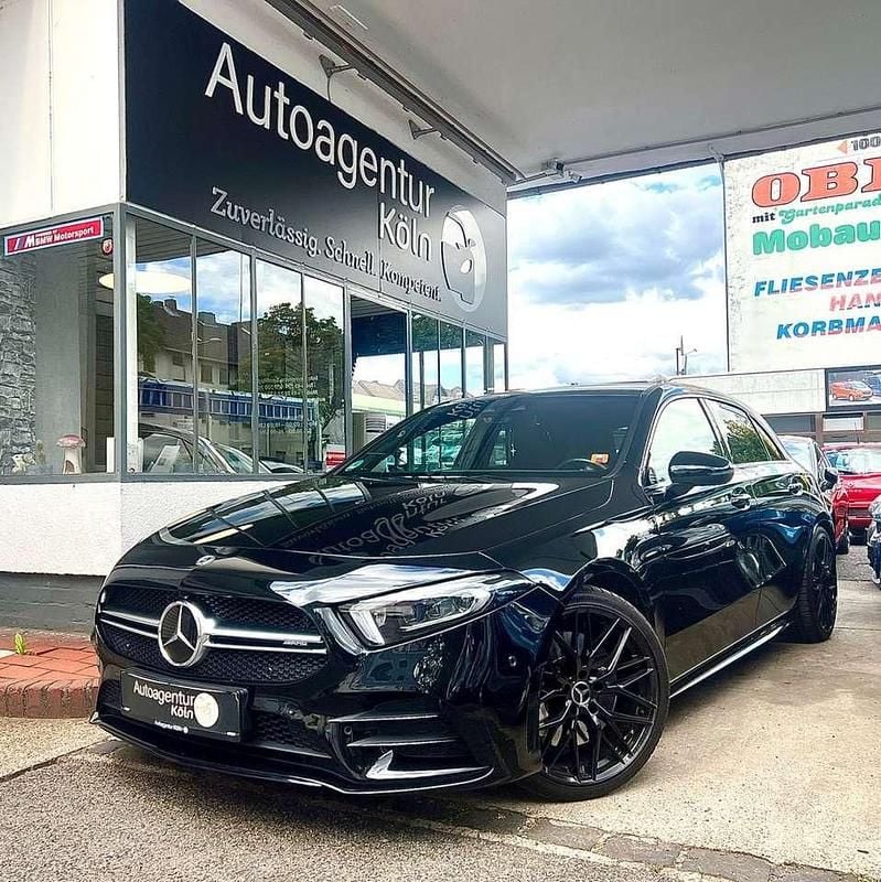 Kosmosschwarz Gebraucht 2020 Mercedes A35 AMG AMG Coupé | 36.990 € (Etwas zu teuer) - Bild 1/4