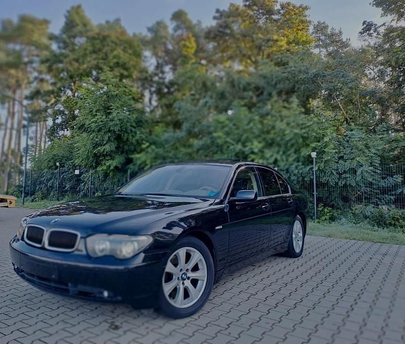 Gebraucht BMW 730 235 PS (172 kW) 2005 Schwarz Limousine