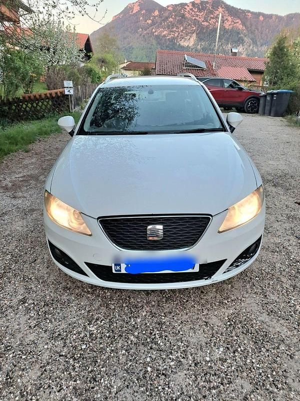 Gebraucht Seat Exeo Style 143 PS (105 kW) 2012 Weiß Kombi