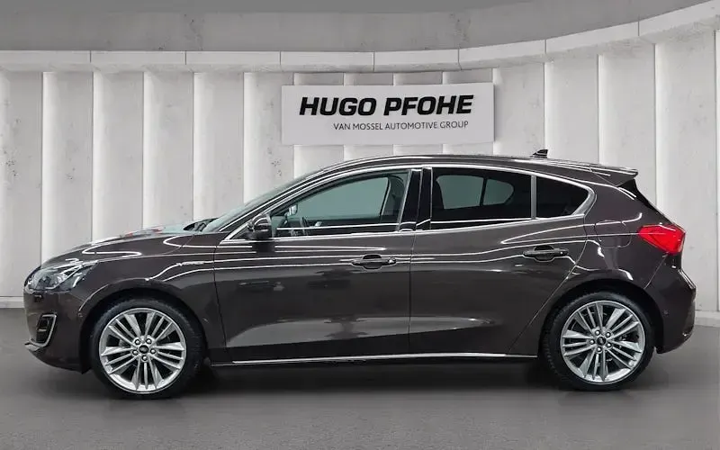 Brugt Ford Focus Vignale 125 HK (91 kW) 2019 Lilla Sedan