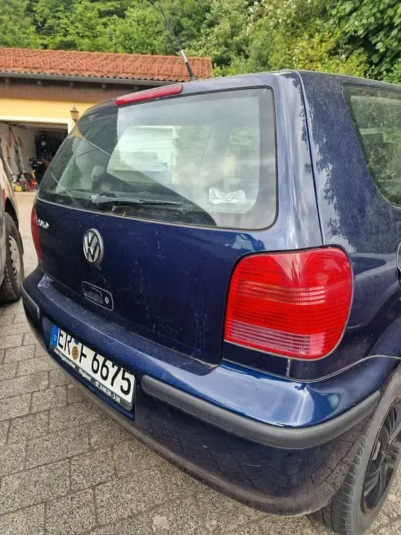 Brugt VW Polo Highline 60 HK (44 kW) 2001 Blå Sedan