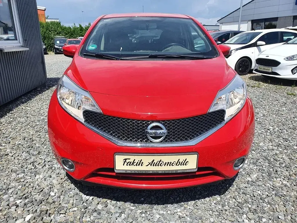 Gebraucht Nissan Note Acenta 90 PS (66 kW) 2015 Rot Kleinwagen