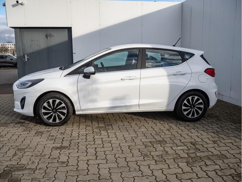Gebraucht Ford Fiesta Titanium 101 PS (74 kW) 2023 Rot Kleinwagen