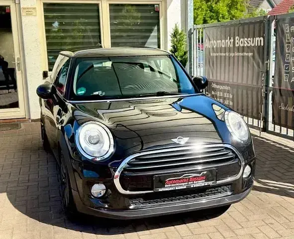 Gebraucht Mini Cooper 136 PS (100 kW) 2017 Schwarz Kleinwagen