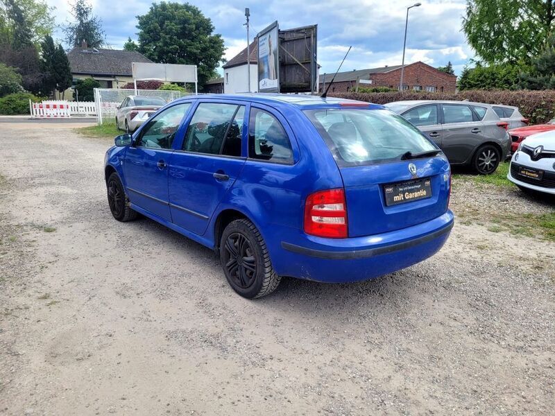 Gebraucht Skoda Fabia 101 PS (74 kW) 2004 Blau Kleinwagen