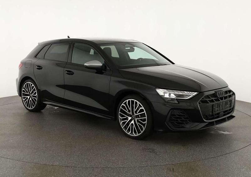 Mythosschwarz metallic Neu 2025 Audi S3 Limousine | 48.595 € (Superpreis) - Bild 1/4