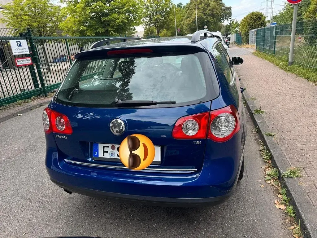 Gebraucht VW Passat Highline 122 PS (89 kW) 2008 Blau Kombi