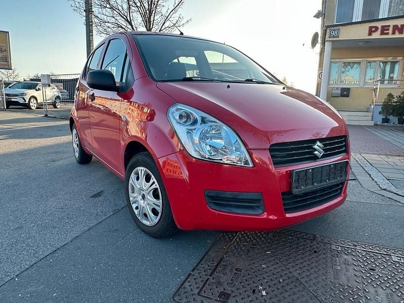 Gebraucht Suzuki Splash 65 PS (47 kW) 2009 Rot Kleinwagen