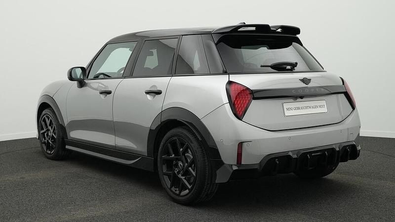 Gebraucht Mini John Cooper Works 156 PS (114 kW) 2025 Silber Kleinwagen