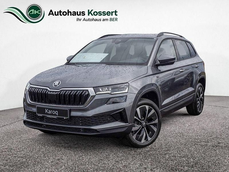 Grau Neu 2025 Skoda Karoq Tour SUV | 38.886 € (Teuer) - Bild 1/4