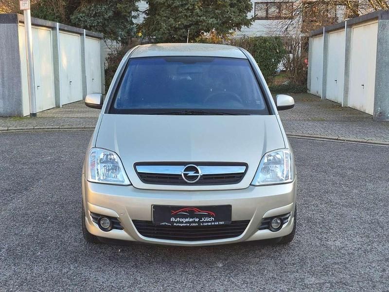 Gebraucht Opel Meriva Edition 125 PS (91 kW) 2007 Champagner silber m2 Van / Kleinbus