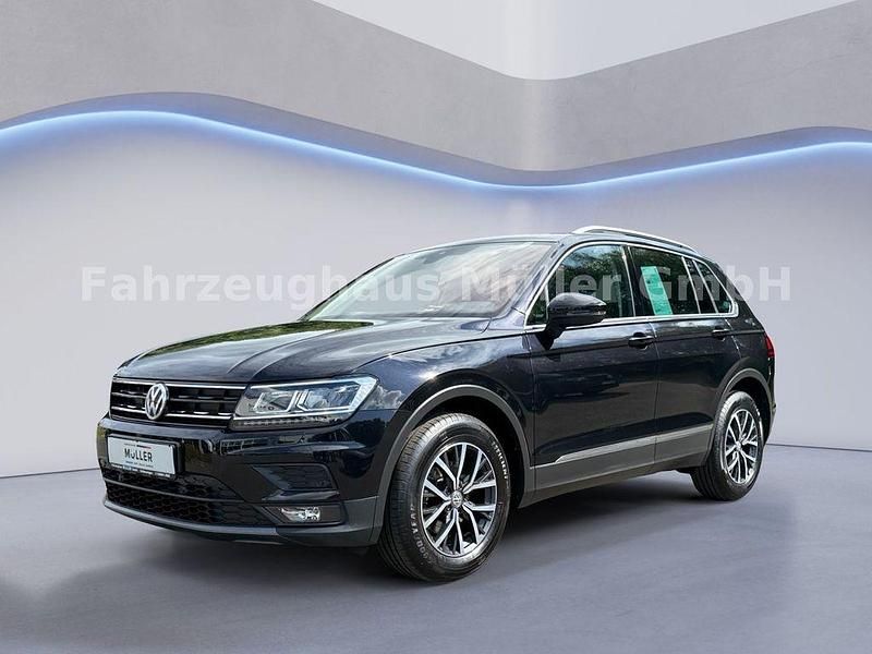 Schwarz Gebraucht 2020 VW Tiguan SUV | 25.350 € (Guter Preis) - Bild 1/4