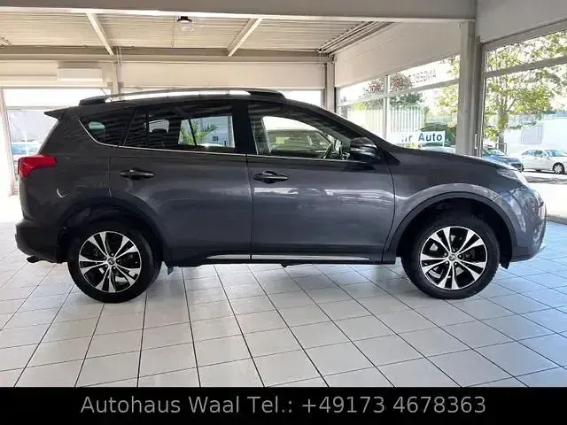 Gebraucht Toyota RAV4 Edition-S 150 PS (110 kW) 2015 Grau SUV