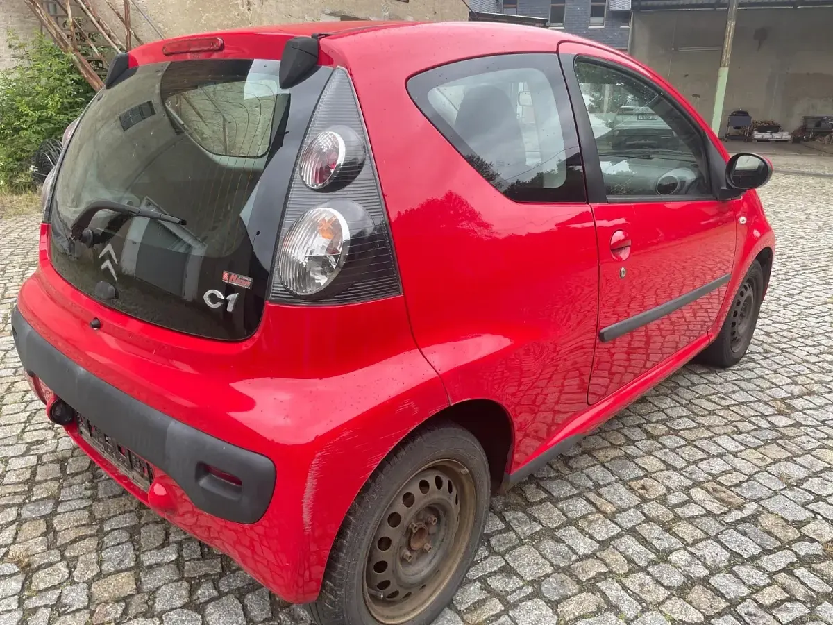 Gebraucht Citroën C1 68 PS (50 kW) 2007 Rot Kleinwagen