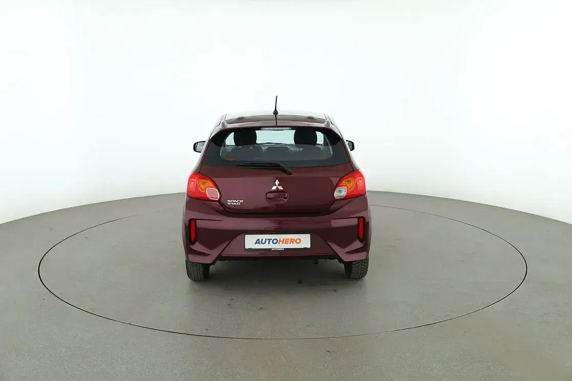 Gebraucht Mitsubishi Space Star Spirit 71 PS (52 kW) 2021 Rot Kleinwagen