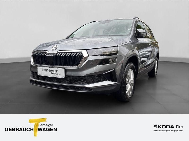 Grau Neu 2025 Skoda Karoq Selection SUV | 32.690 € (Superpreis) - Bild 1/4