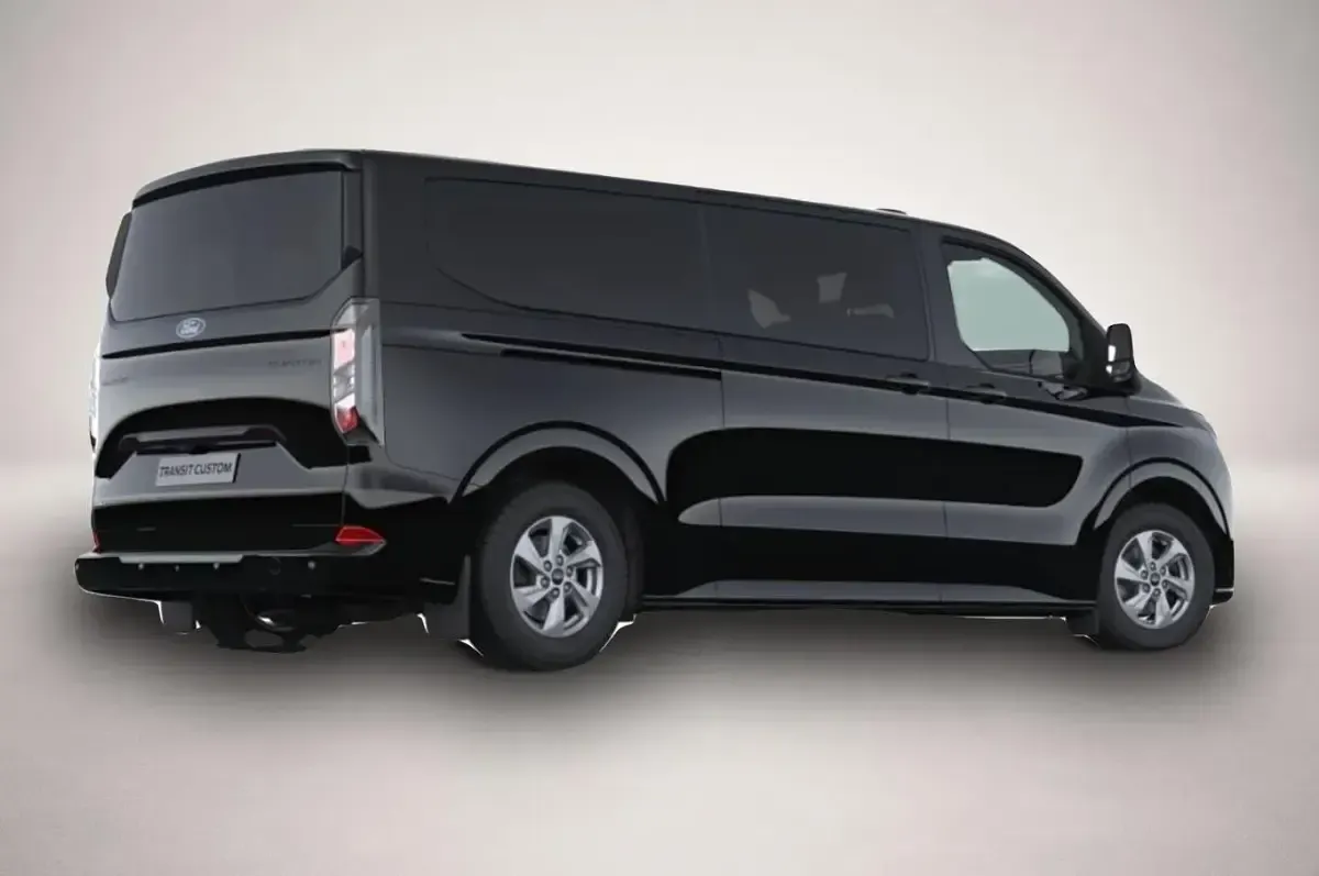 Neu Ford Transit Custom 136 PS (100 kW) 2026 Manufacturer Van