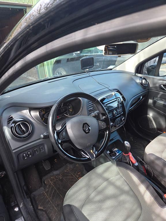 Gebraucht Renault Captur 90 PS (66 kW) 2013 Schwarz SUV