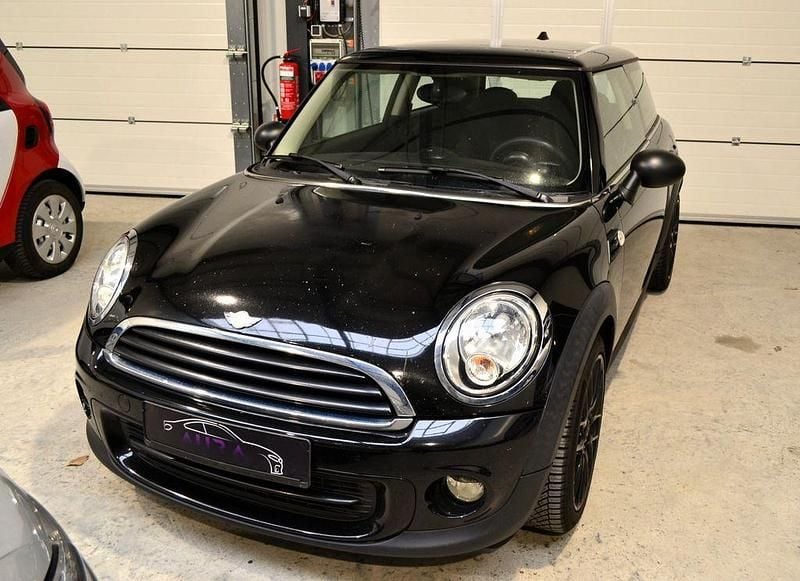 Usado Mini ONE 98 HP (72 kW) 2012 Preto Citadino