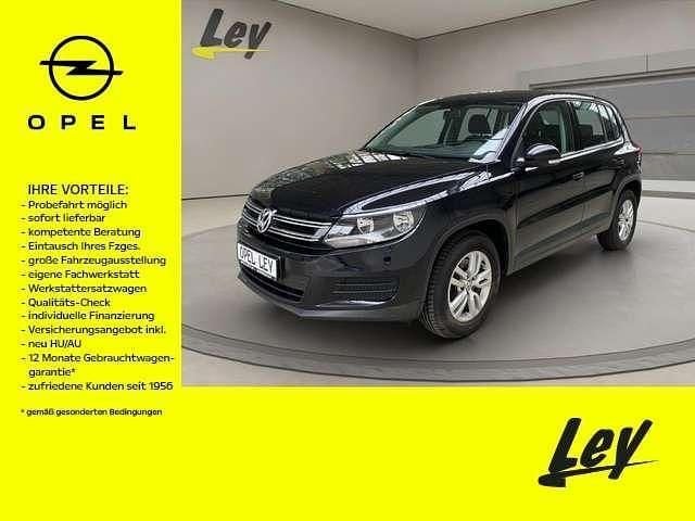 Deep black perleffekt Gebraucht 2015 VW Tiguan Trendline SUV | 10.900 € (Guter Preis) - Bild 1/4