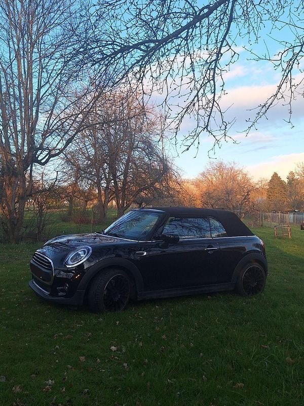 Gebraucht Mini ONE Chili 102 PS (75 kW) 2020 Schwarz Kleinwagen