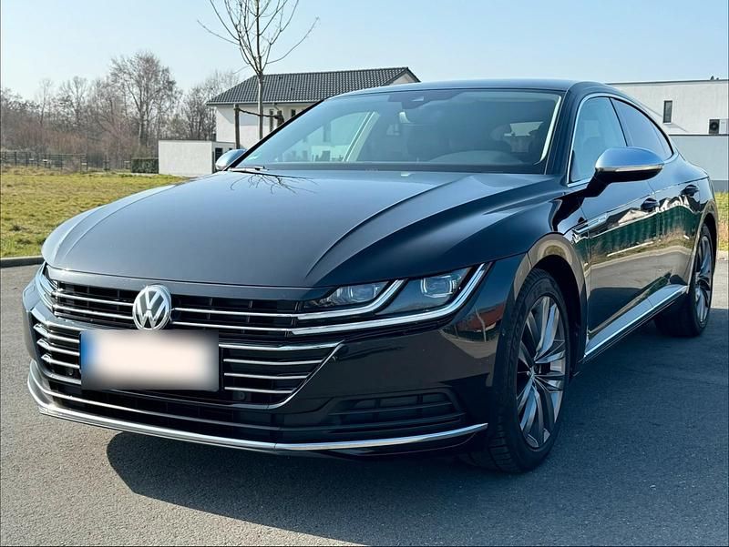 Gebraucht VW Arteon Elegance 150 PS (110 kW) 2017 Schwarz Kleinwagen