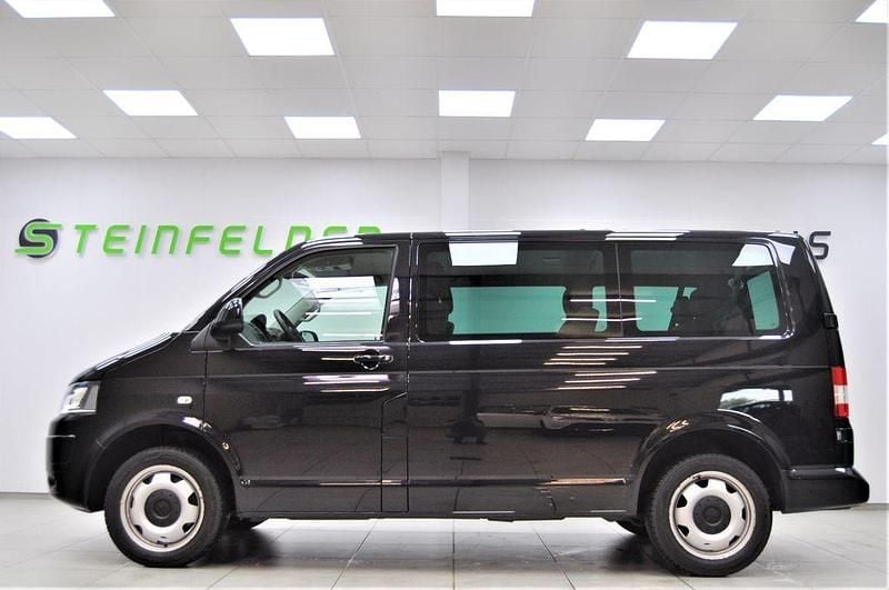 Gebraucht VW Transporter 179 PS (131 kW) 2015 Deep black perleffekt Van