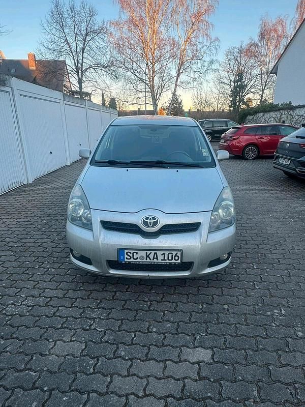 Gebraucht 2007 Toyota Corolla Verso Van / Kleinbus | 2.600 € (Guter Preis) - Bild 1/4