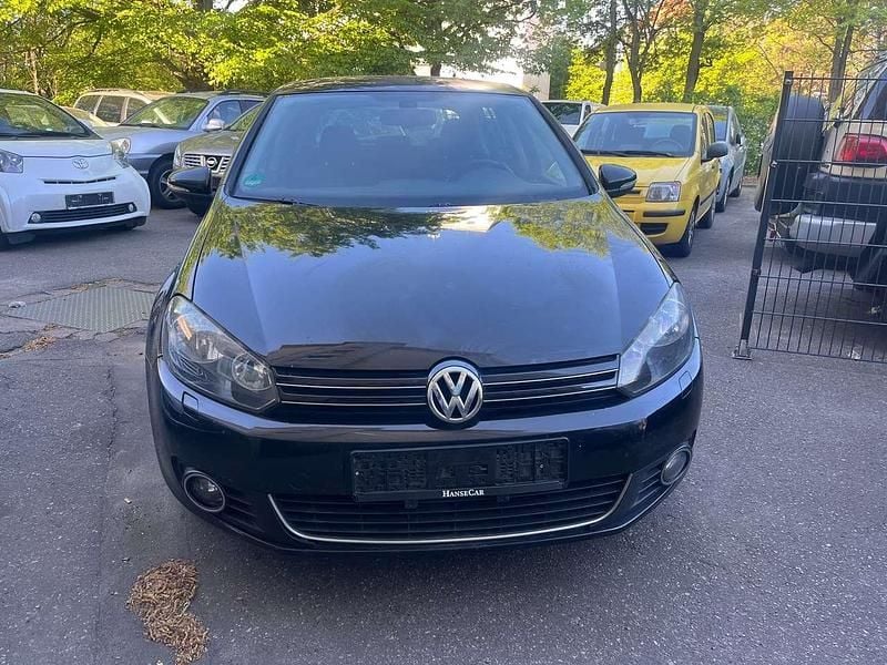 Schwarz Gebraucht 2011 VW Golf VI Style Limousine | 2.550 € (Superpreis) - Bild 1/4