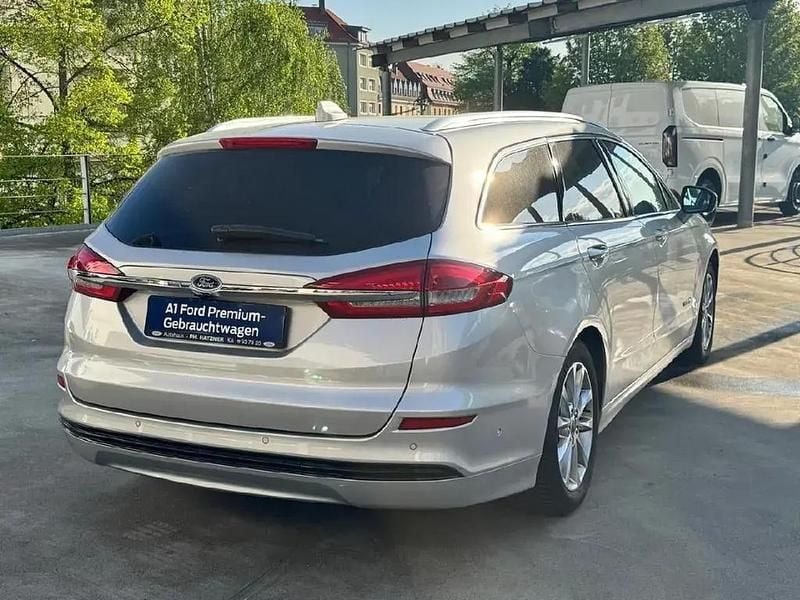 Gebraucht Ford Mondeo 140 PS (102 kW) 2020 Silber Kombi