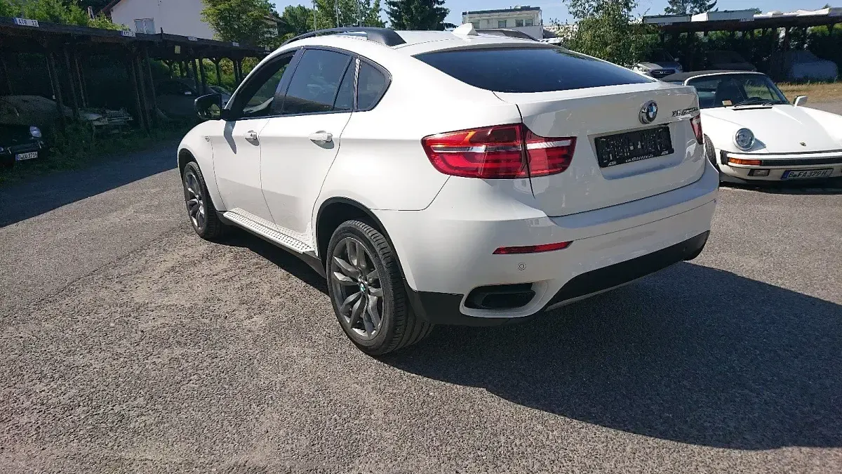 Gebraucht BMW X6 M50 380 PS (279 kW) 2013 Weiß SUV