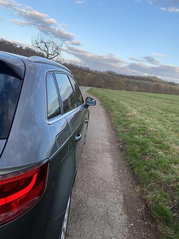 Gebraucht Audi A3 Ambiente 122 PS (89 kW) 2013 Grau Kombi