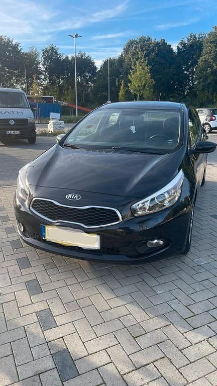 Schwarz Gebraucht 2014 Kia Ceed Kleinwagen | 6.500 € (Fairer Preis) - Bild 1/4
