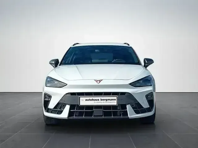 Gebraucht Cupra Leon 150 PS (110 kW) 2025 Weiß Limousine