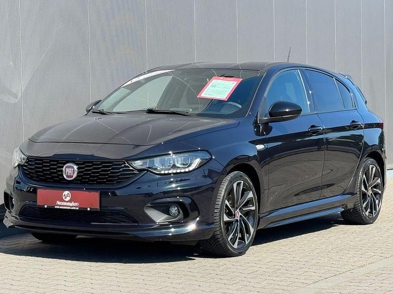 Schwarz Gebraucht 2019 Fiat Tipo Sport Limousine | 13.990 € (Fairer Preis) - Bild 1/4